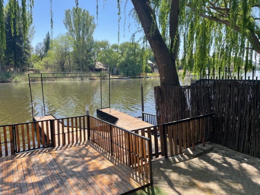 4 Bedroom Property for Sale in Maselspoort Free State